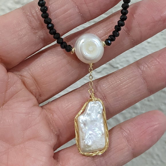 🔥Genuine Baroque Pearl/Onyx Necklace - Picture 8 of 12